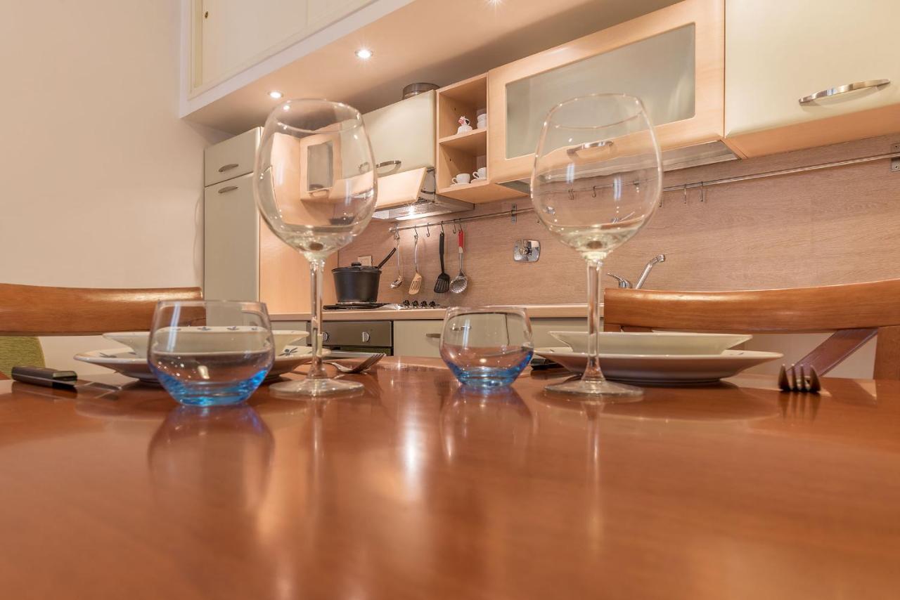 רומא Coronari Central Apartment מראה חיצוני תמונה